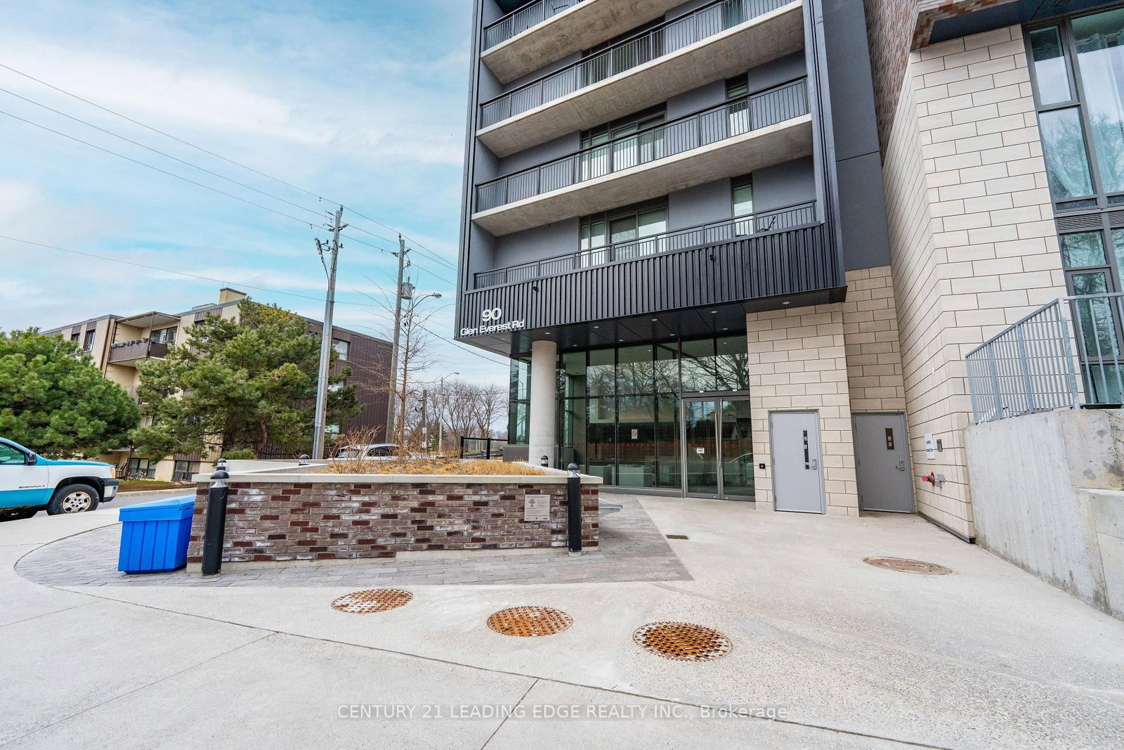 90 Glen Everest Road, Unit 301 - Photo 8