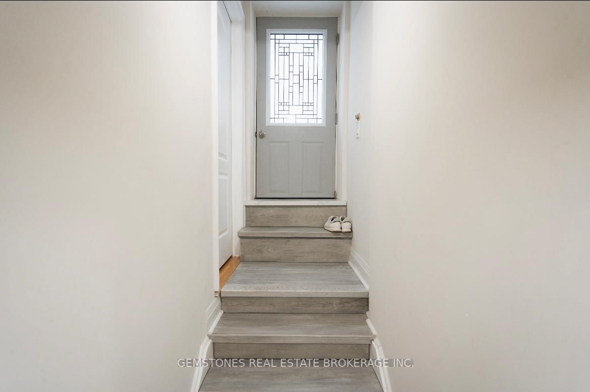 19 Stockell Crescent, Unit Basement - Photo 4