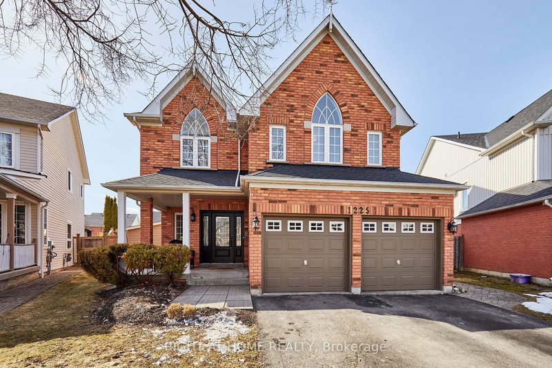 1225 Leacock Crt, Oshawa, L1K 2R3 | Image 3