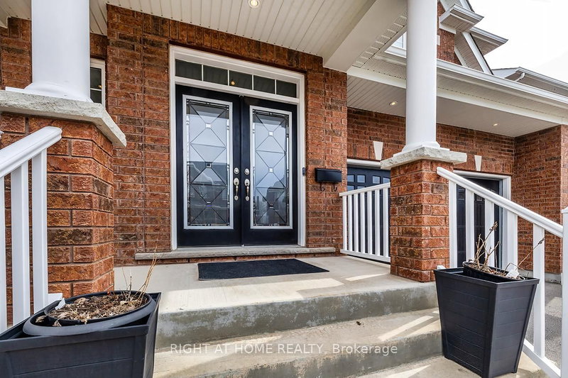 1663 Irvine Scott St, Oshawa, L1K 0X2 | Image 2