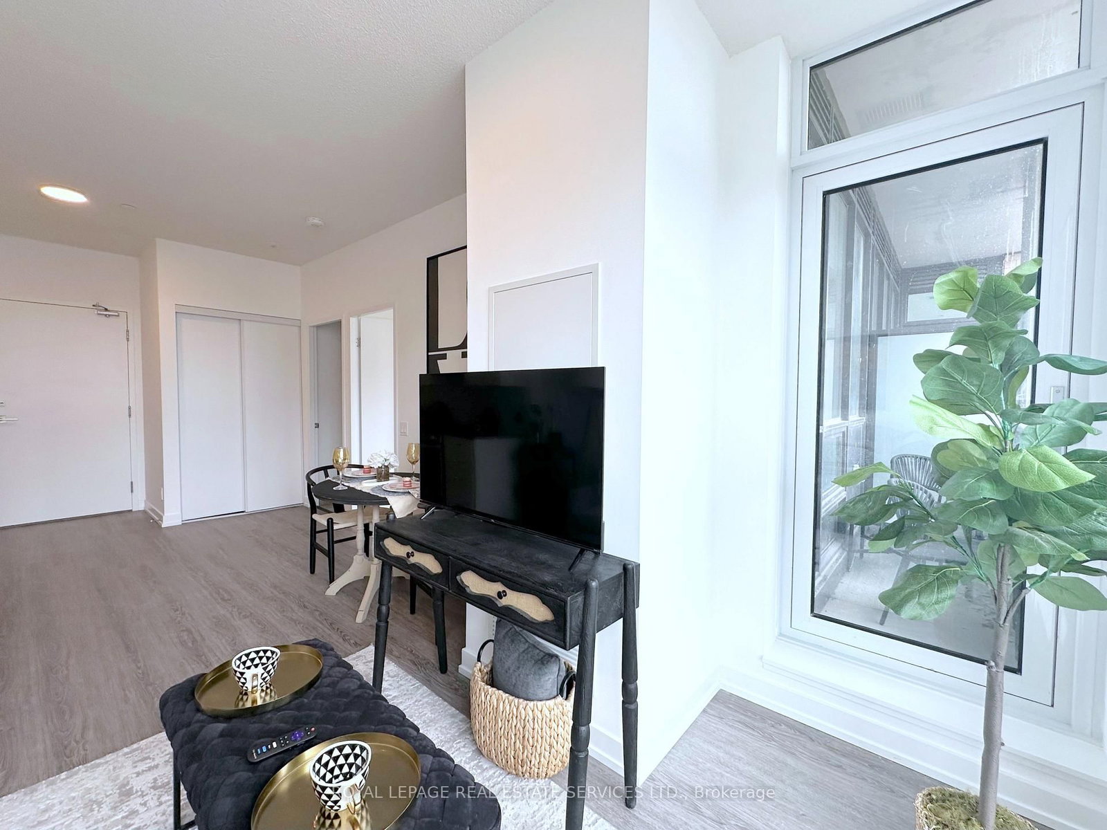 2 River Plate Street, Unit 207 - Photo 10