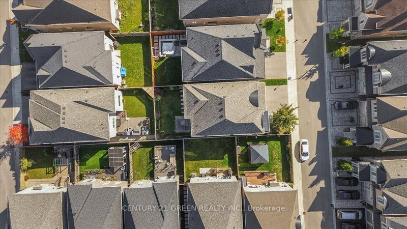 9 Coates Of Arms Lane, Ajax, L1T 3S2 | Image 3