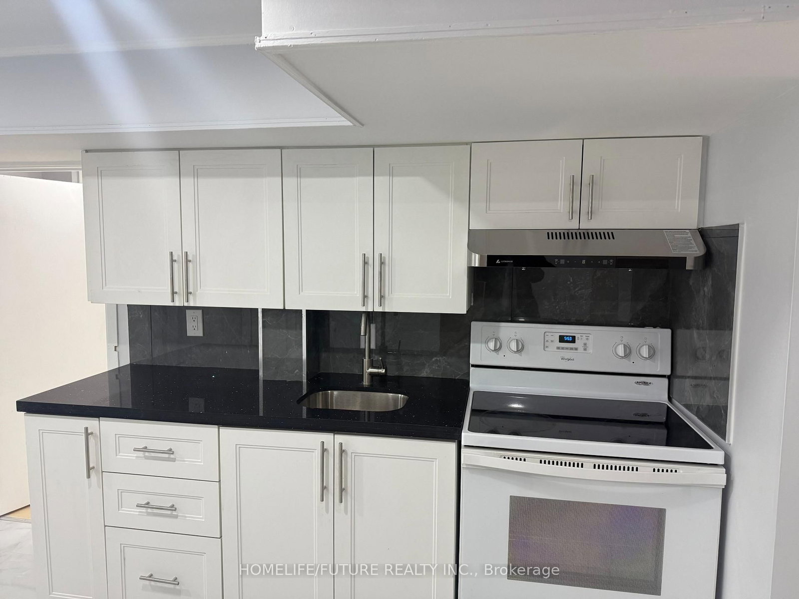 220 Mammoth Hall Trail, Unit Bsmt - Photo 4