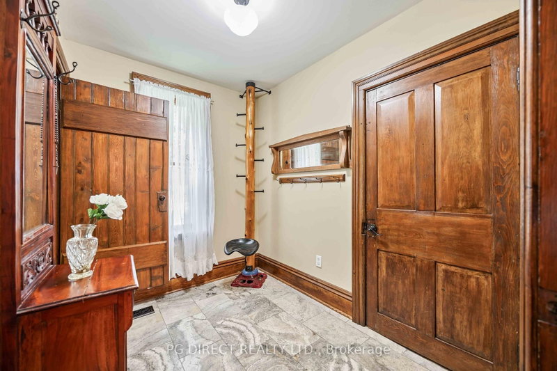 Room1