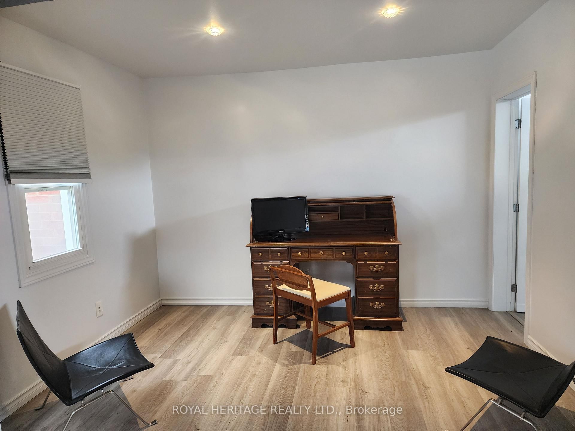 203 Valencia Road
