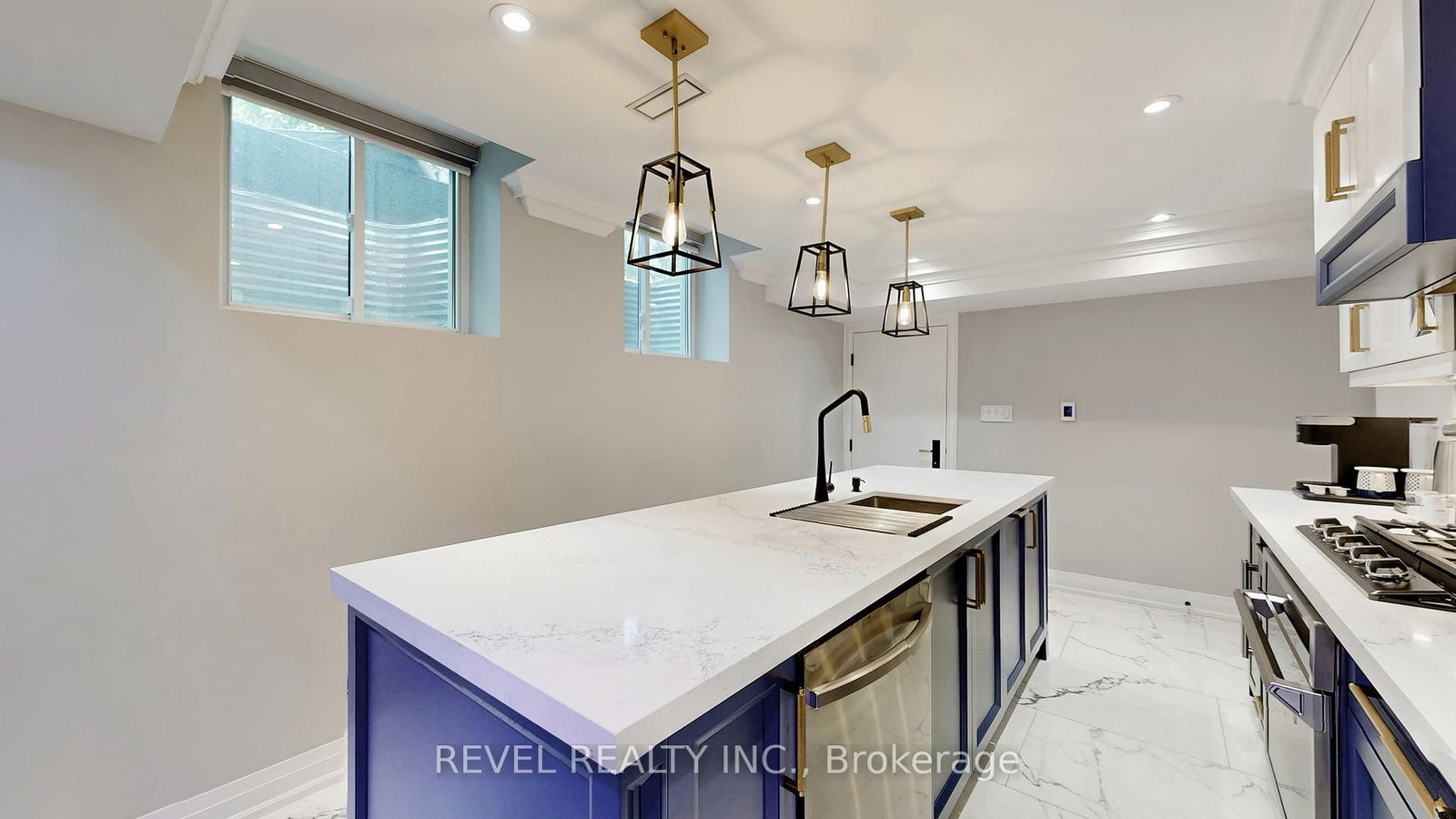 18 Schoolbridge Street, Unit Basement - Photo 18