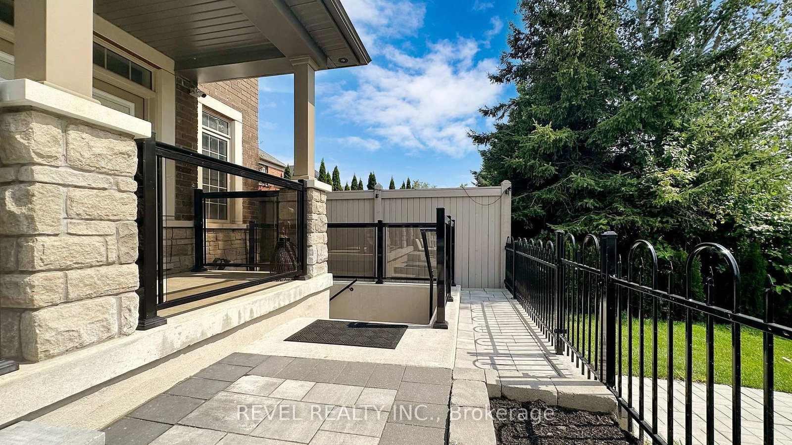 18 Schoolbridge Street, Unit Basement - Photo 38