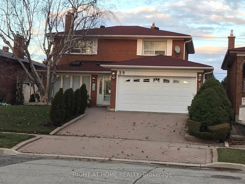 home for lease on 29 Brantford Drive