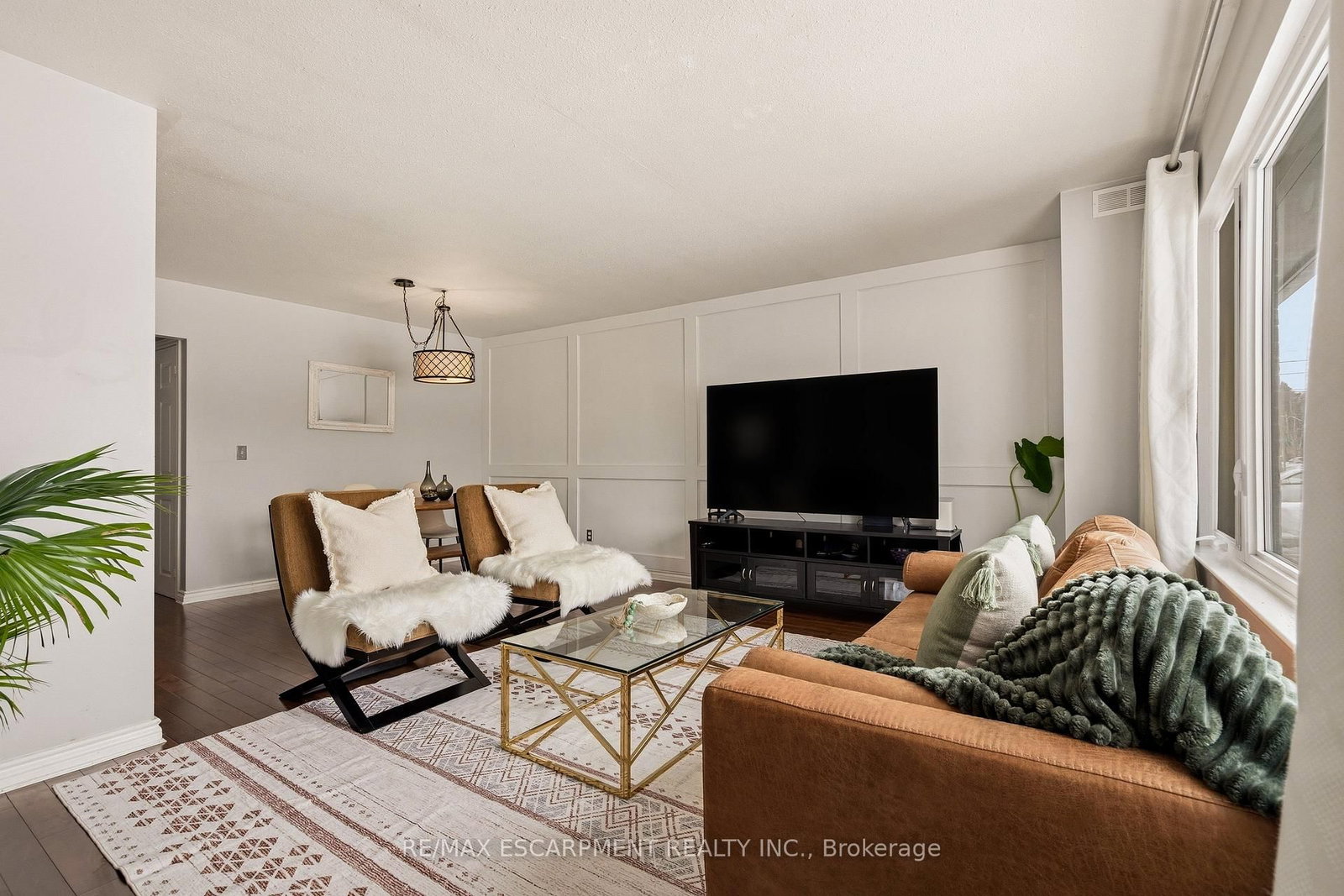 Detached House for sale at 777 Hillcrest Road, Pickering, Ontario, L1W 2P5 - West Shore - MLS: E12931700