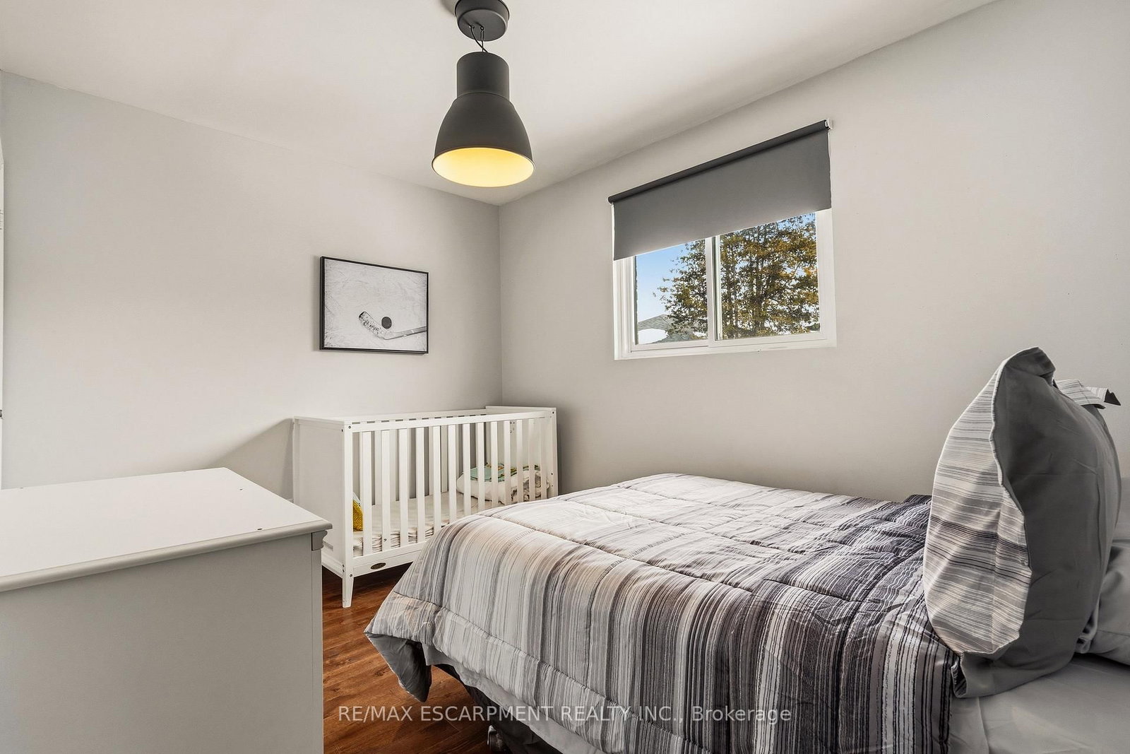 Detached House for sale at 777 Hillcrest Road, Pickering, Ontario, L1W 2P5 - West Shore - MLS: E12931700