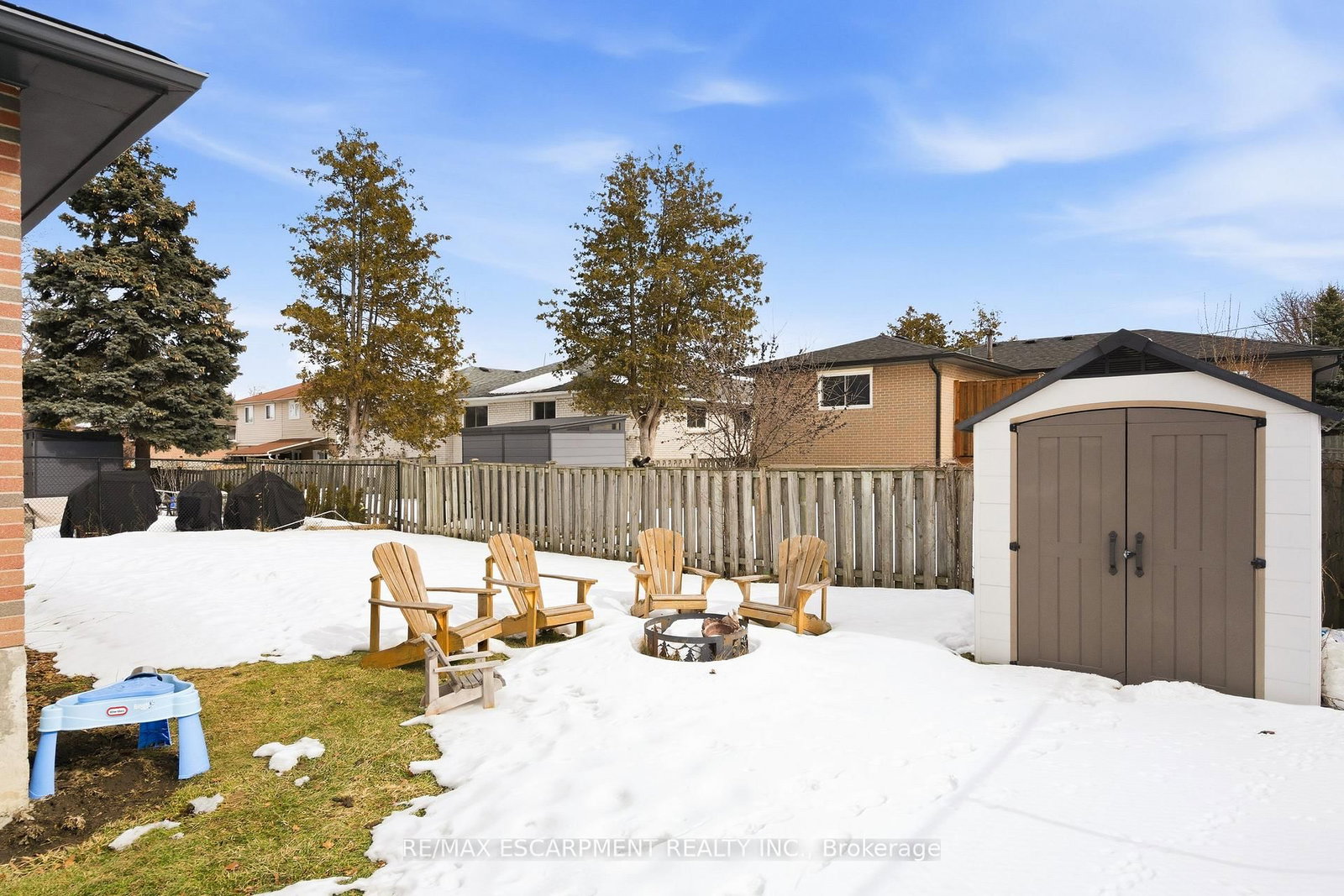 Detached House for sale at 777 Hillcrest Road, Pickering, Ontario, L1W 2P5 - West Shore - MLS: E12931700