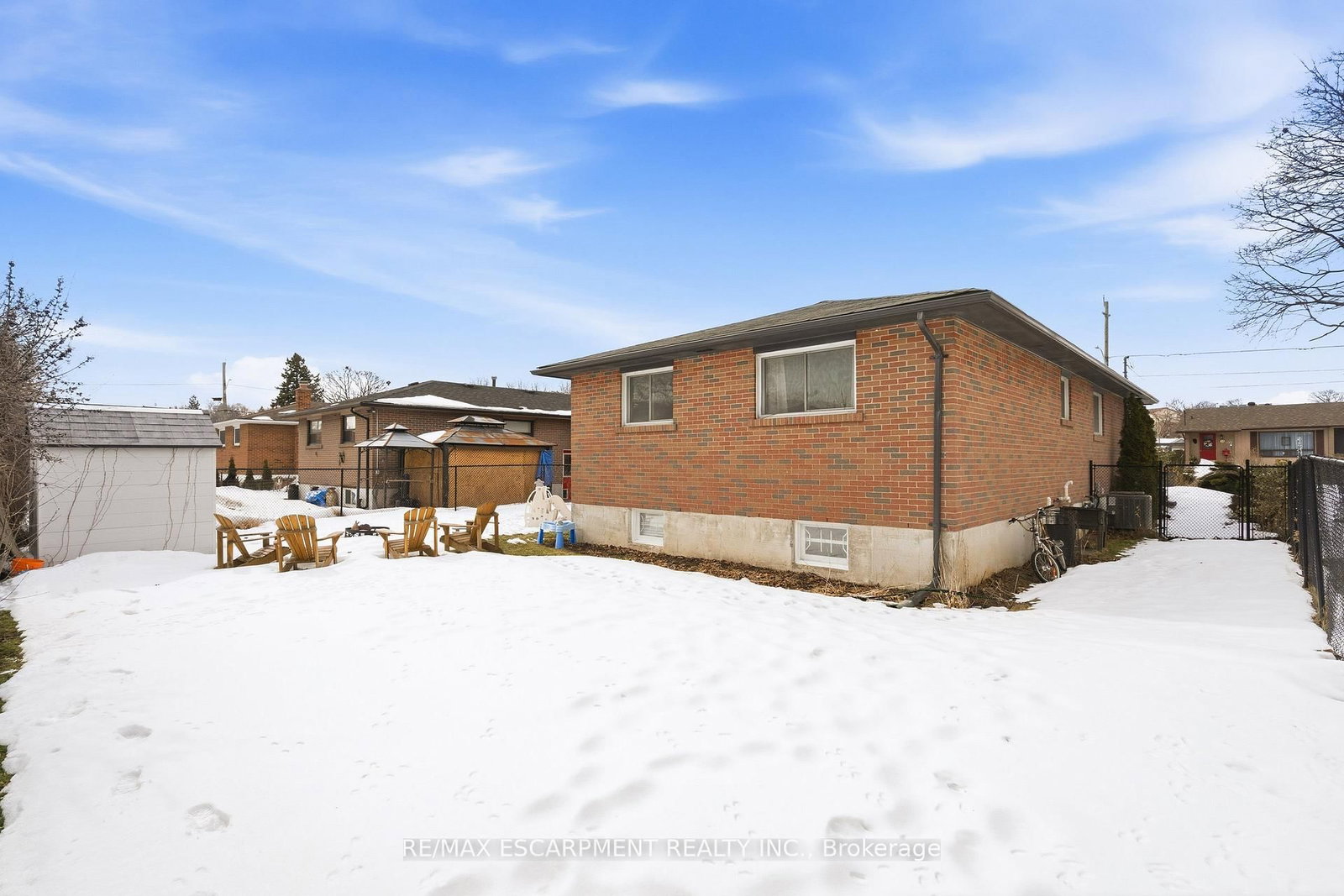 Detached House for sale at 777 Hillcrest Road, Pickering, Ontario, L1W 2P5 - West Shore - MLS: E12931700