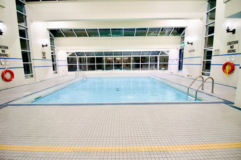 home for lease on 505-3050 Ellesmere Road