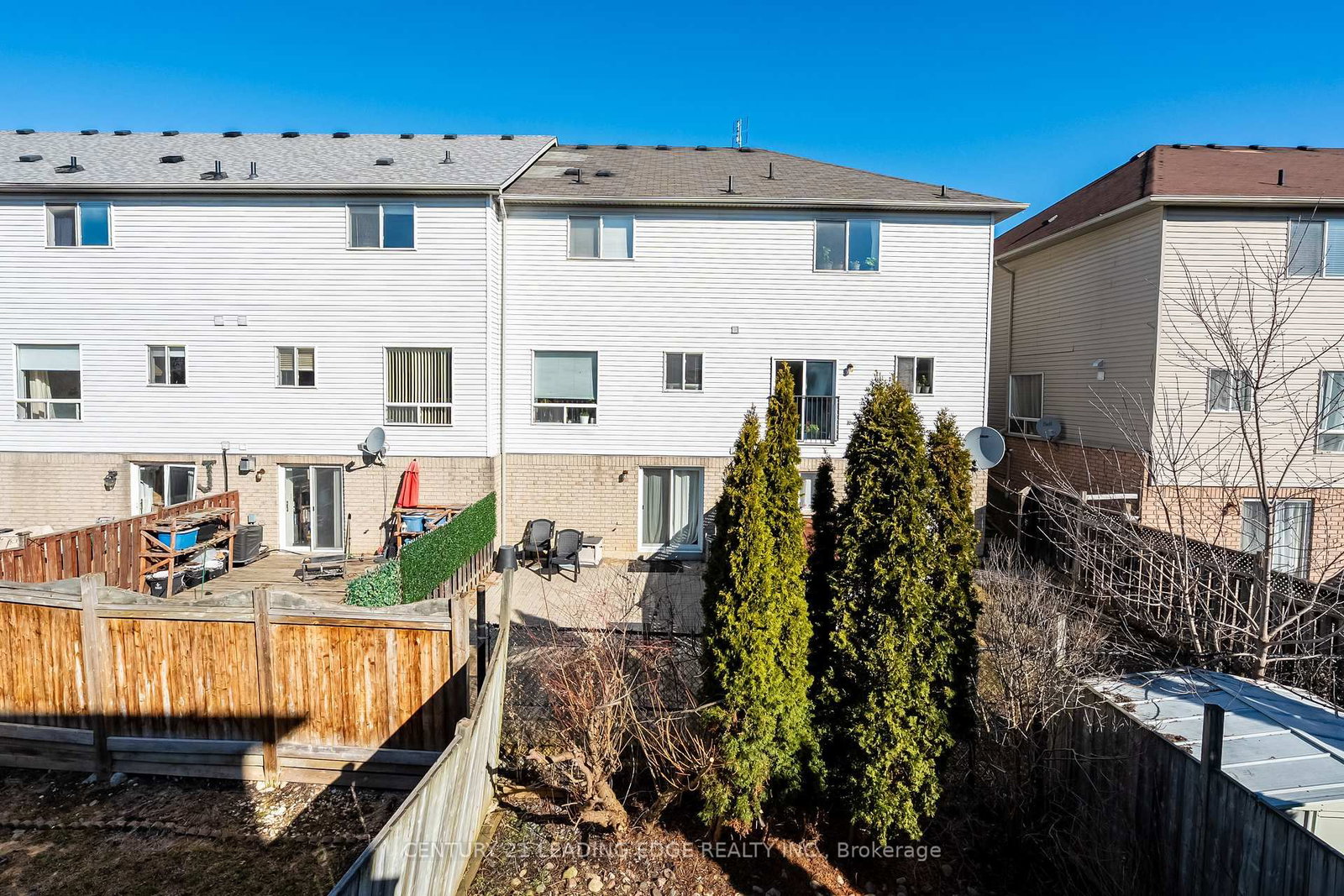 Townhouse for sale at 308 SPARROW Circle, Pickering, Ontario, L1V 6Y3 - Highbush - MLS: E12931896