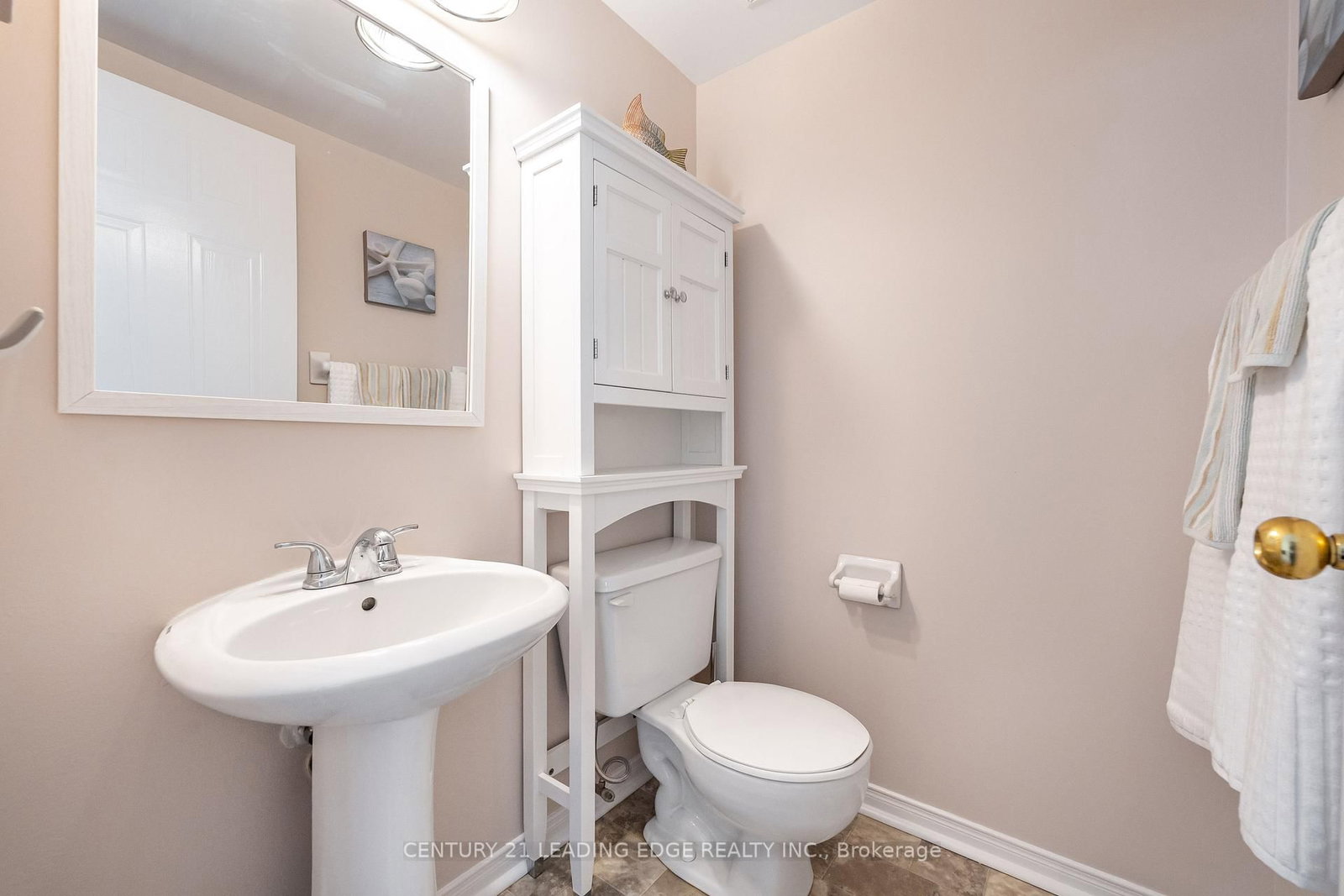 Townhouse for sale at 308 SPARROW Circle, Pickering, Ontario, L1V 6Y3 - Highbush - MLS: E12931896