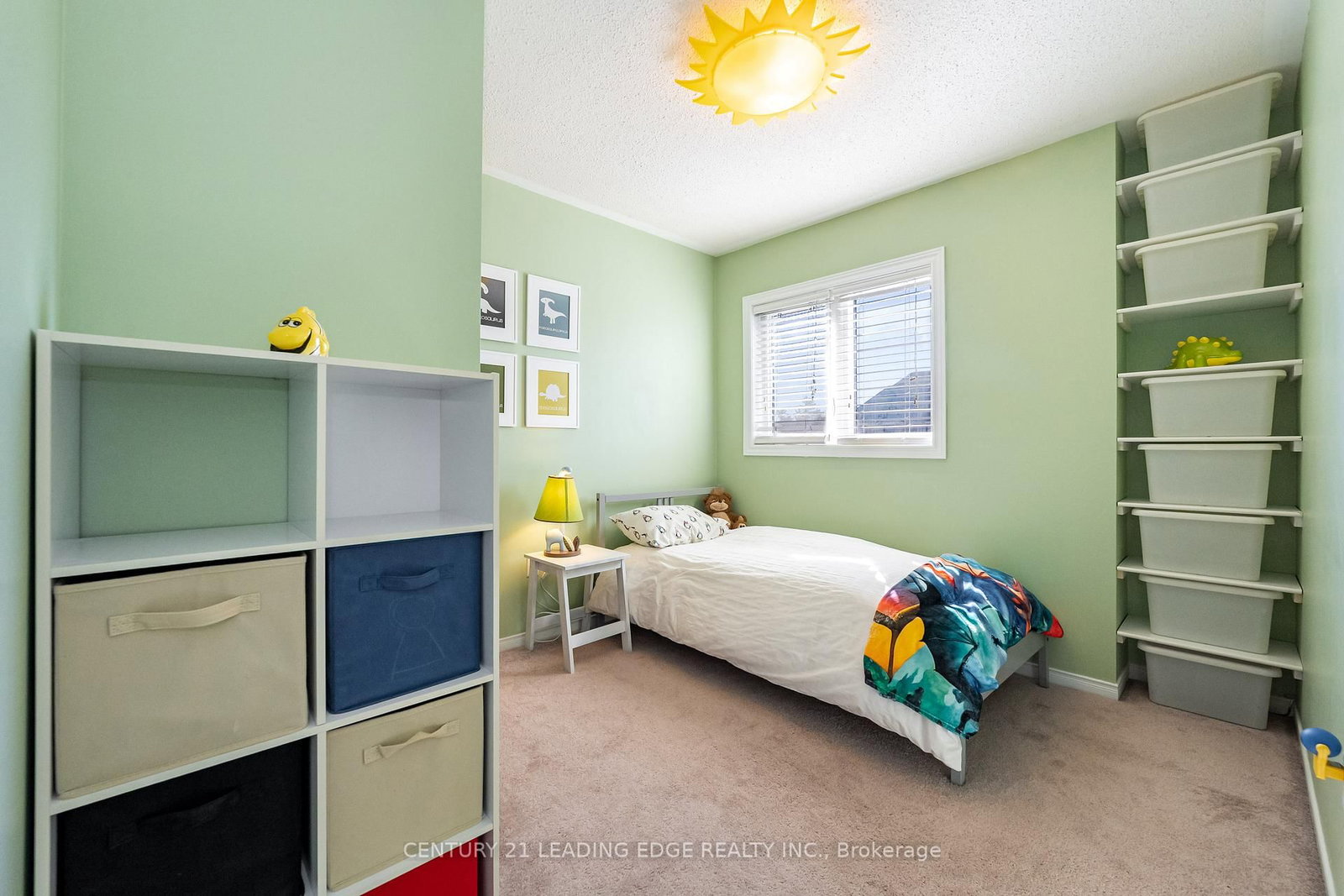 Townhouse for sale at 308 SPARROW Circle, Pickering, Ontario, L1V 6Y3 - Highbush - MLS: E12931896