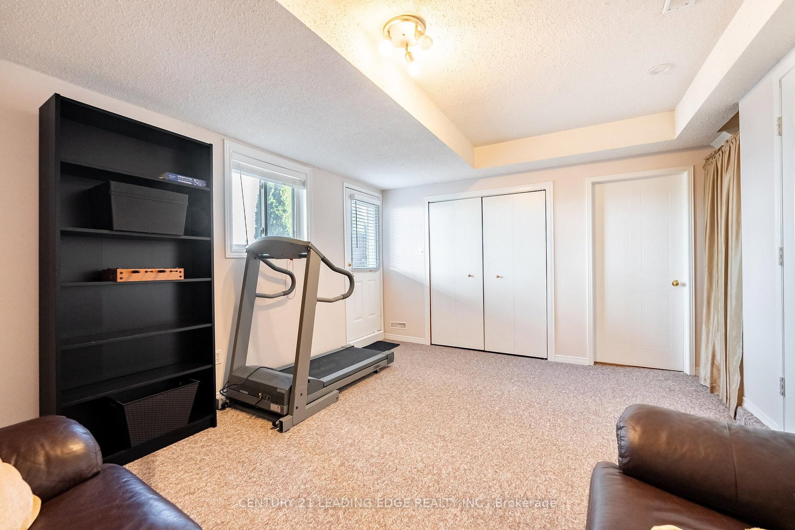 Townhouse for sale at 308 SPARROW Circle, Pickering, Ontario, L1V 6Y3 - Highbush - MLS: E12931896