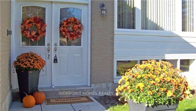 18 Edenmills Dr, Toronto, M1E 4L2 | Image 3