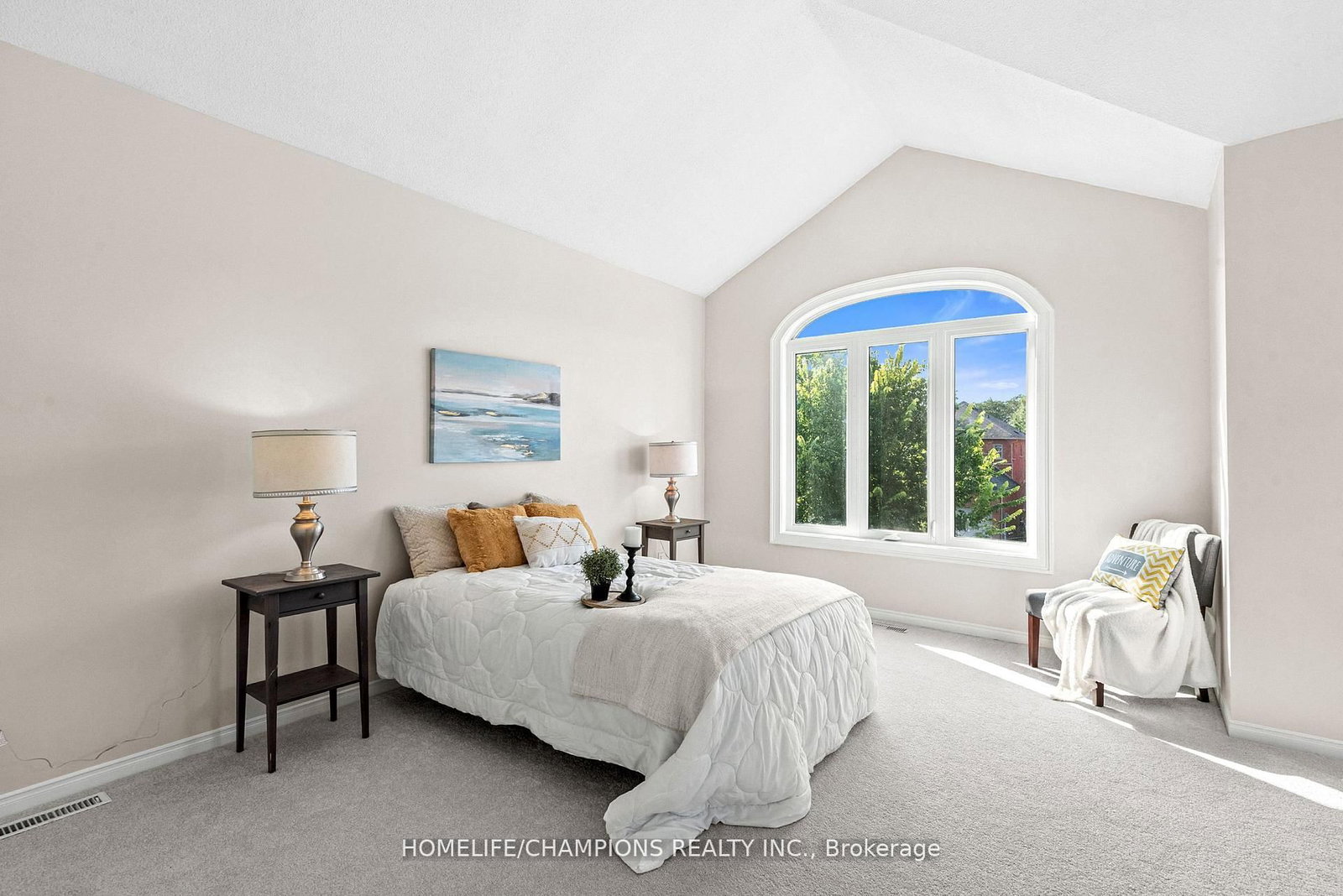 Detached House for sale at 104 Secord Street, Pickering, Ontario, L1V 6V6 - Highbush - MLS: E12932322