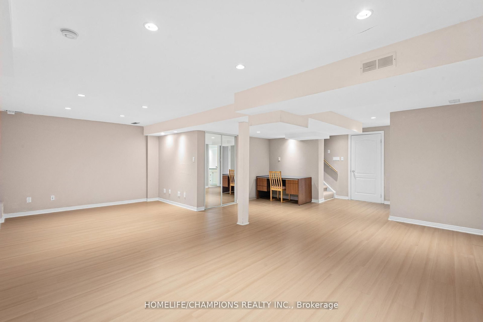 Detached House for sale at 104 Secord Street, Pickering, Ontario, L1V 6V6 - Highbush - MLS: E12932322