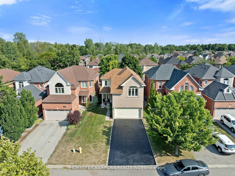 104 Secord St, Pickering, L1V 6V6 | Image 3