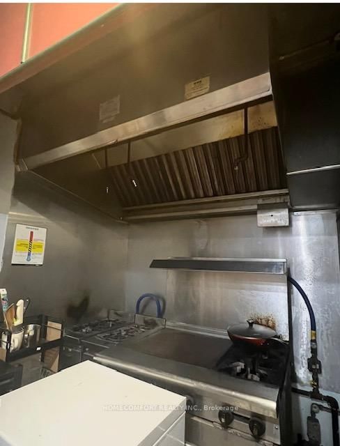 466 Dawes Rd, Toronto, M4B 2E9 | Image 2