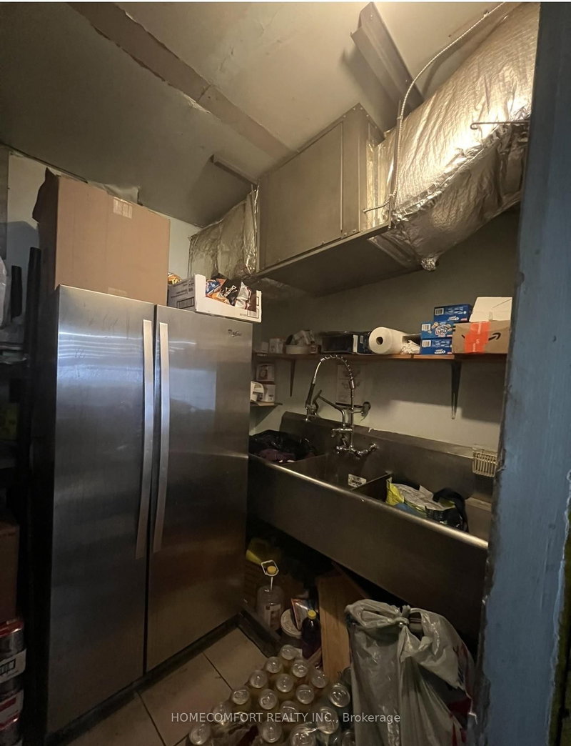 466 Dawes Rd, Toronto, M4B 2E9 | Image 3