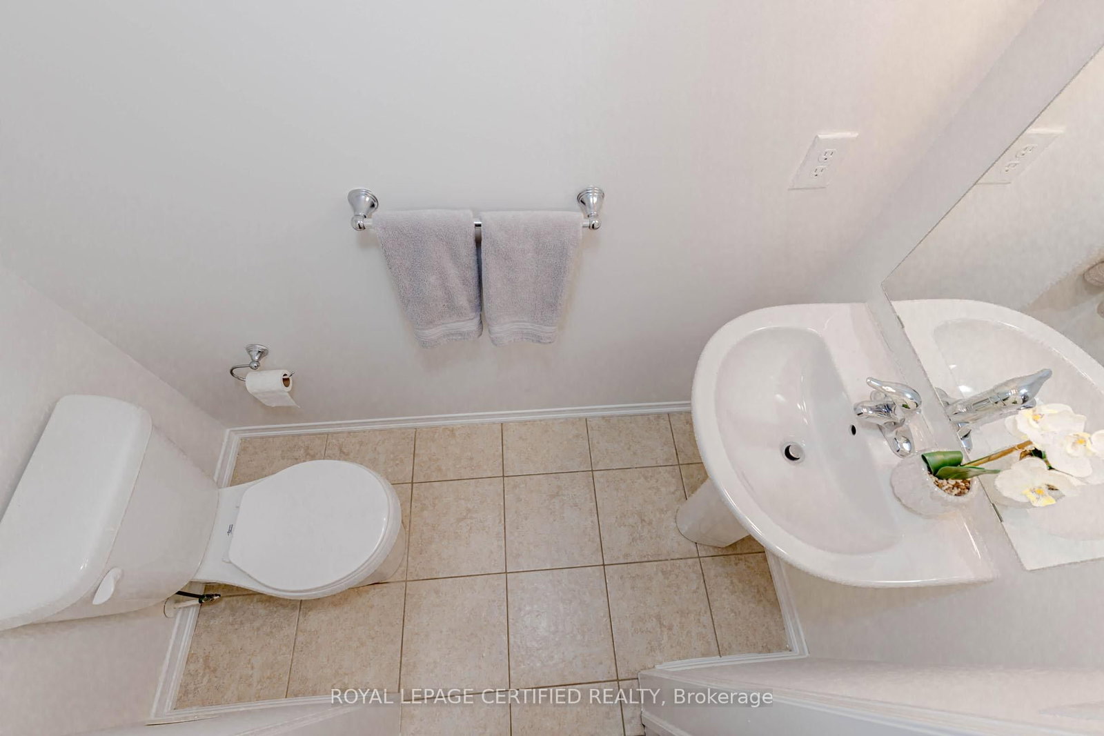 Townhouse for sale at 91 Aquatic Ballet Path, Oshawa, Ontario, L1L 0K6 - Windfields - MLS: E12933094