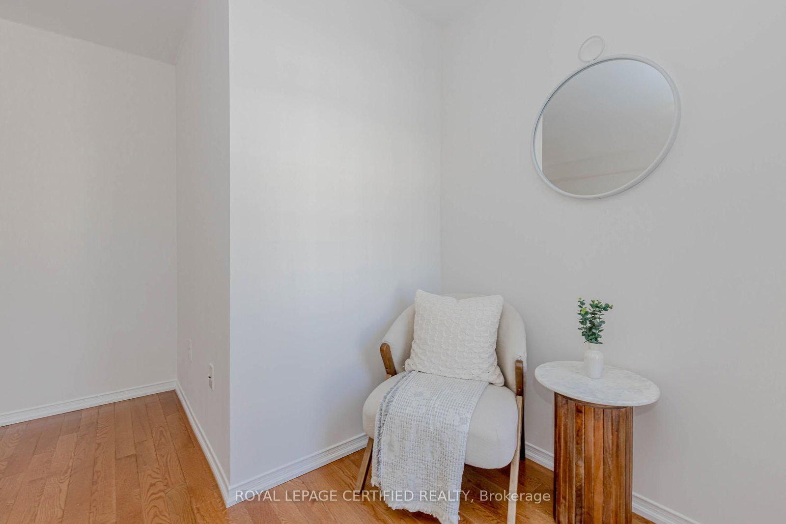 Townhouse for sale at 91 Aquatic Ballet Path, Oshawa, Ontario, L1L 0K6 - Windfields - MLS: E12933094