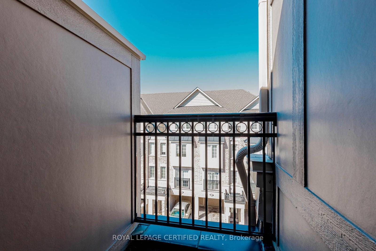 Townhouse for sale at 91 Aquatic Ballet Path, Oshawa, Ontario, L1L 0K6 - Windfields - MLS: E12933094