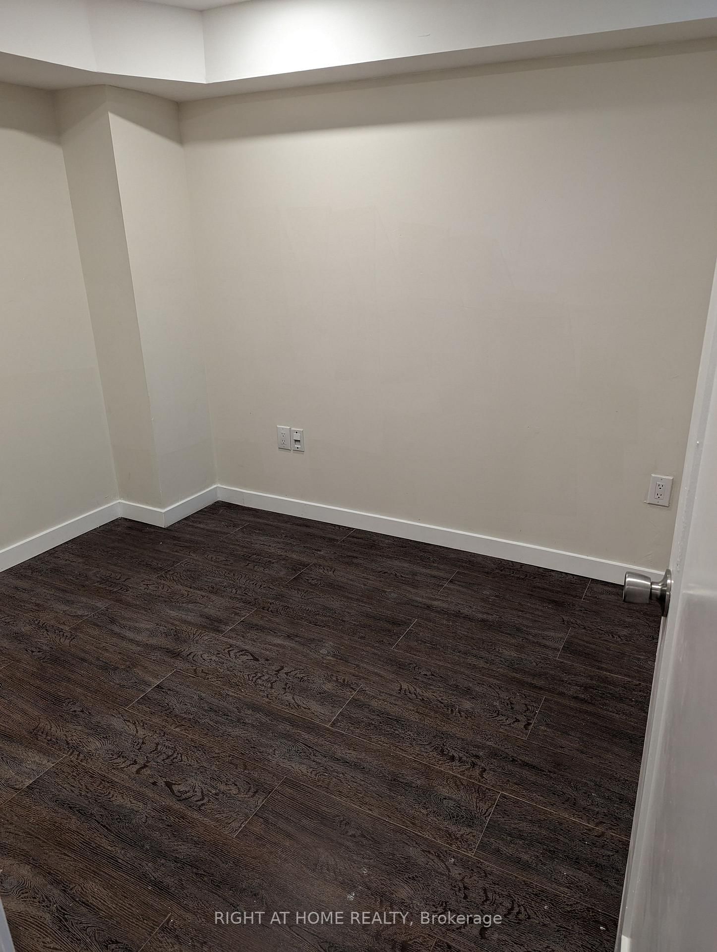 100 Westgate Avenue, Unit Basement - Photo 11