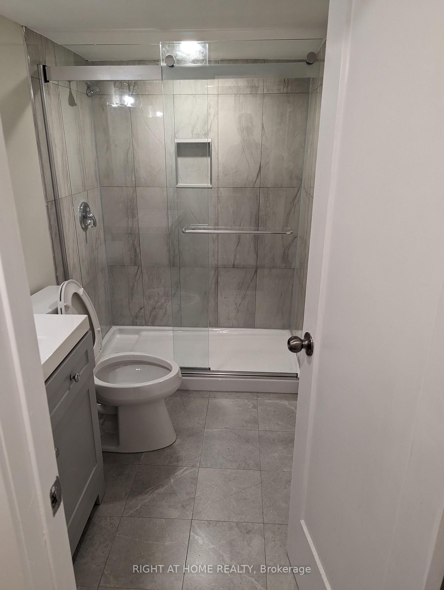 100 Westgate Avenue, Unit Basement - Photo 13