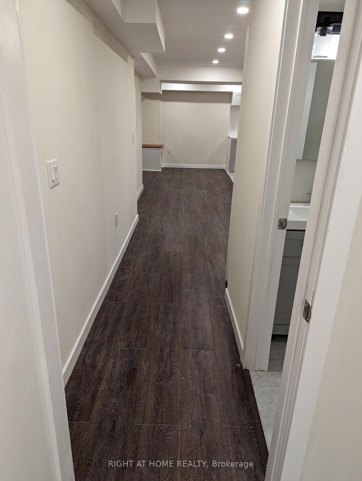 100 Westgate Avenue, Unit Basement - Photo 20