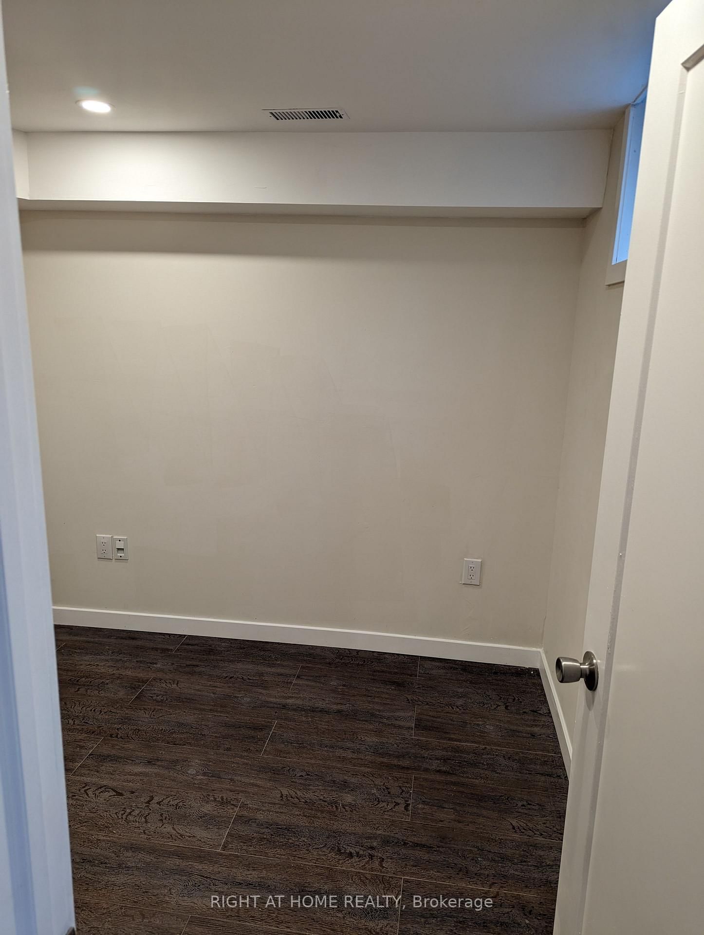 100 Westgate Avenue, Unit Basement - Photo 9