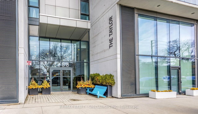 312 - 1238 Dundas Street E