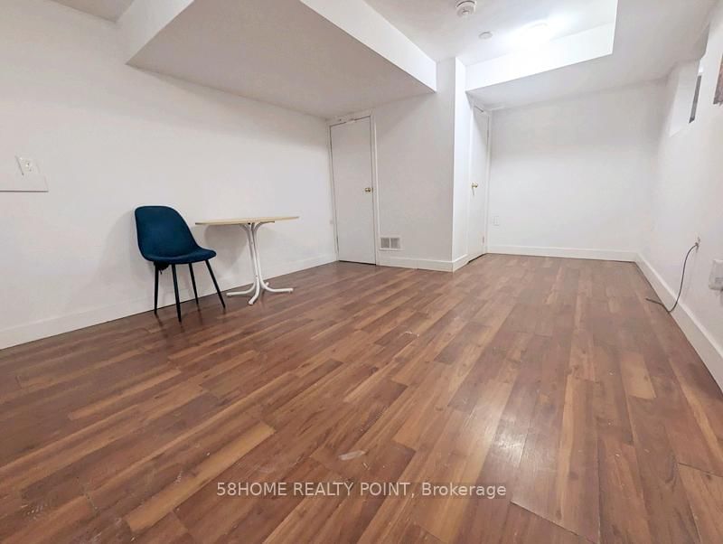 Detached House for lease at 201 Burns Street, Whitby, Ontario, L1N 6G5 - Downtown Whitby - MLS: E12933418