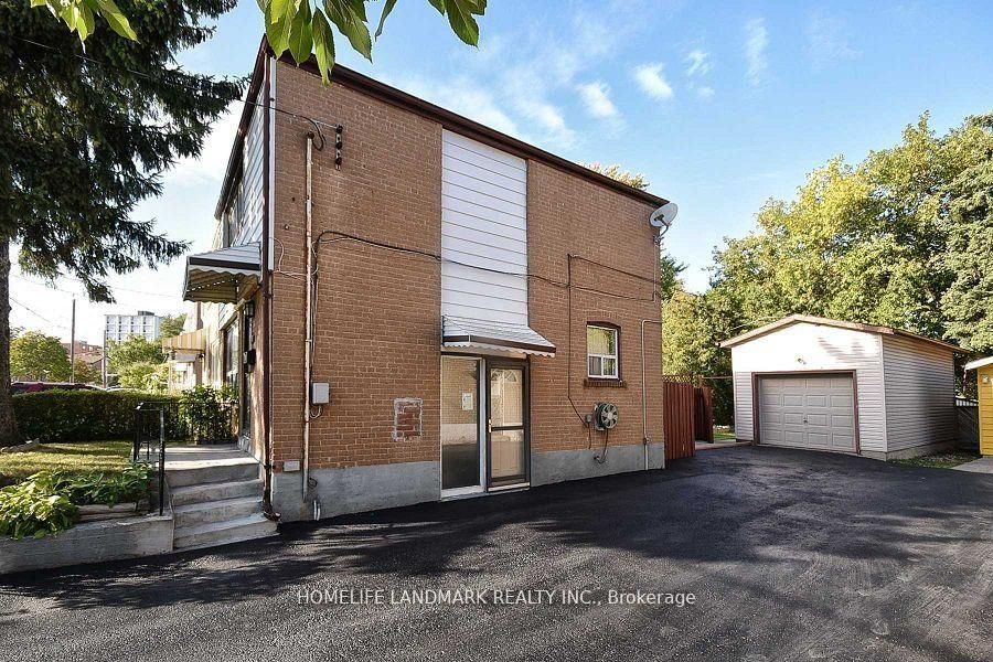 158 Woodfern Drive - Photo 2