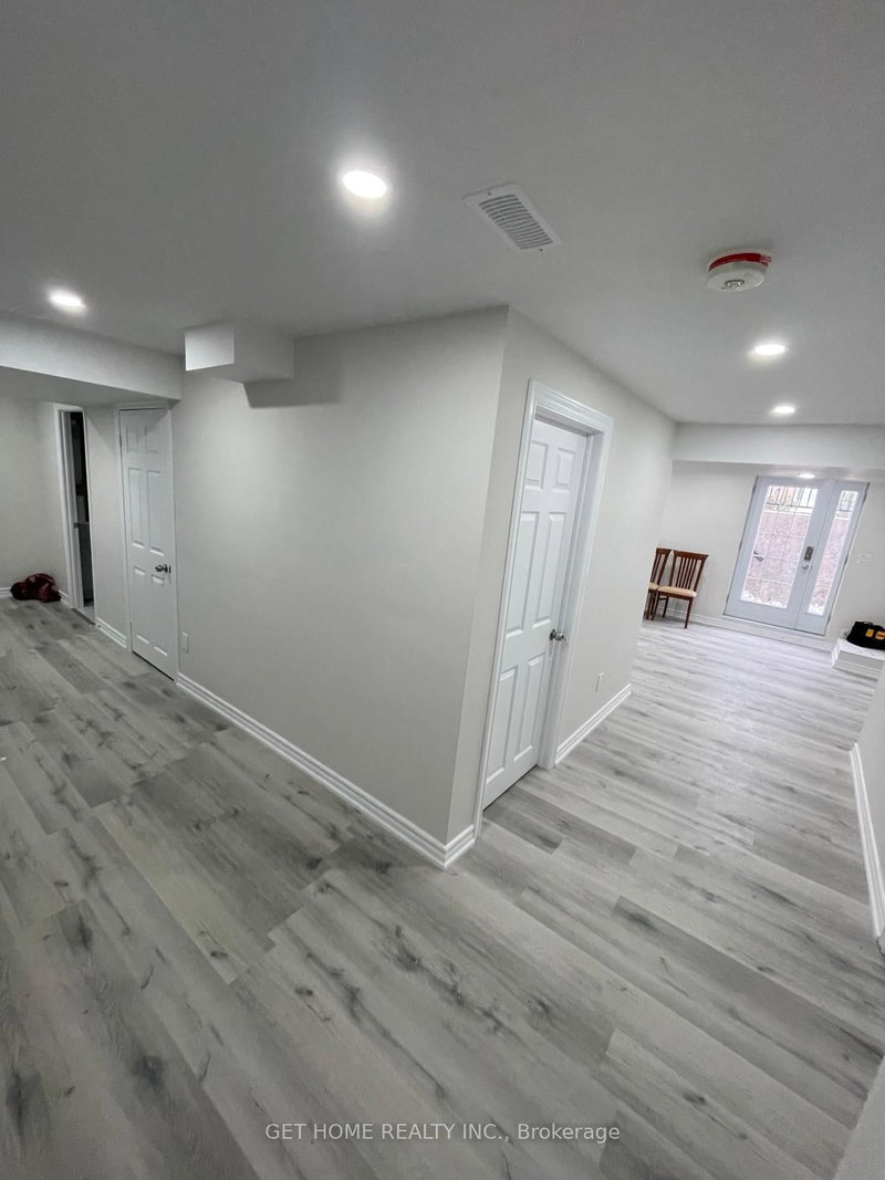 Bsmt - 67 Eldridge Pl, Whitby, L1N 9E5 | Image 2