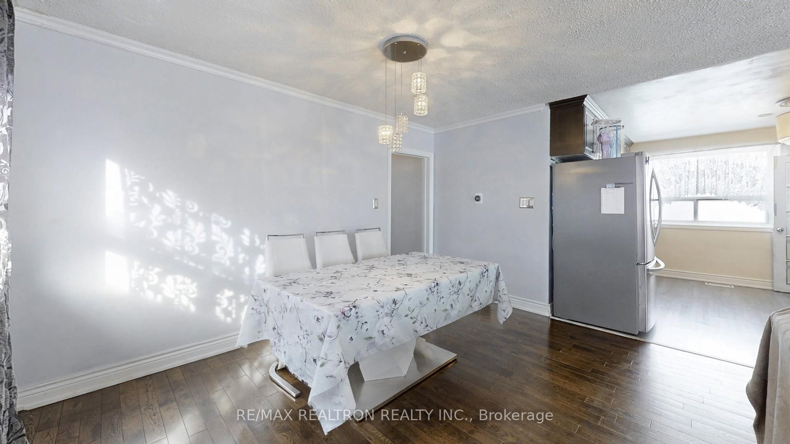 Detached House for sale at 132 Porchester Drive, Toronto, Ontario, M1J 2R7 - Woburn - MLS: E12934680