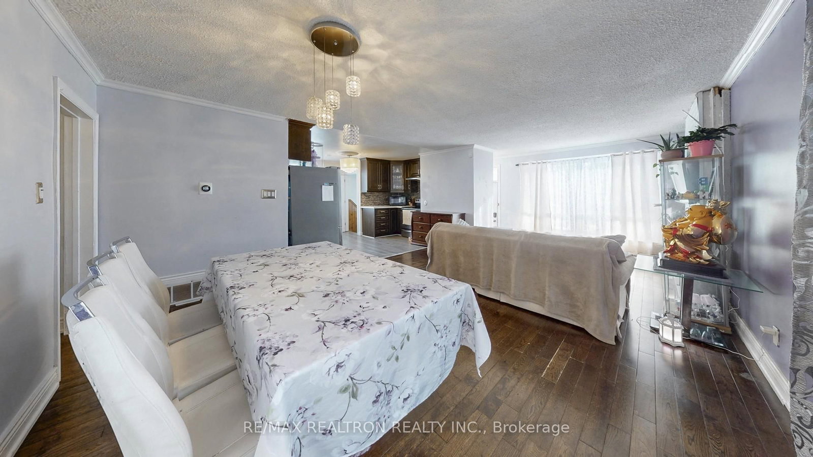 Detached House for sale at 132 Porchester Drive, Toronto, Ontario, M1J 2R7 - Woburn - MLS: E12934680