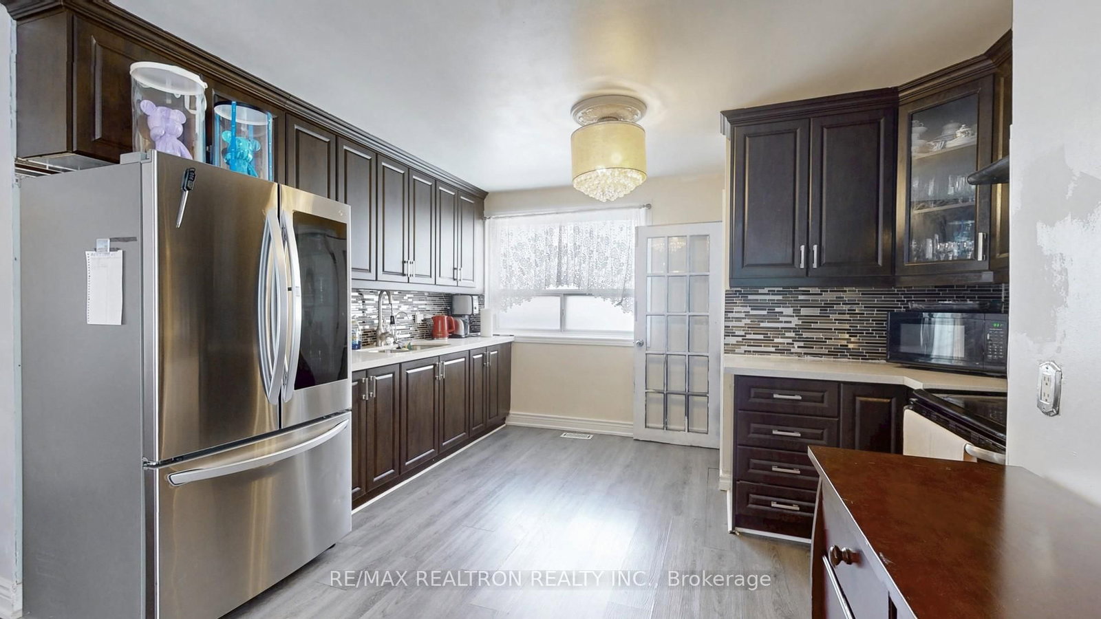 Detached House for sale at 132 Porchester Drive, Toronto, Ontario, M1J 2R7 - Woburn - MLS: E12934680