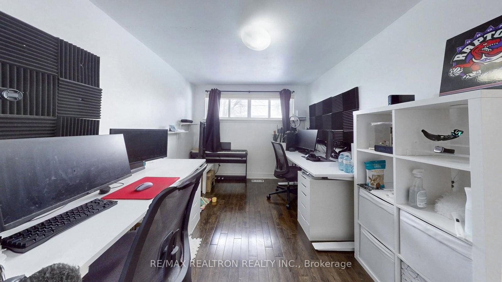 Detached House for sale at 132 Porchester Drive, Toronto, Ontario, M1J 2R7 - Woburn - MLS: E12934680