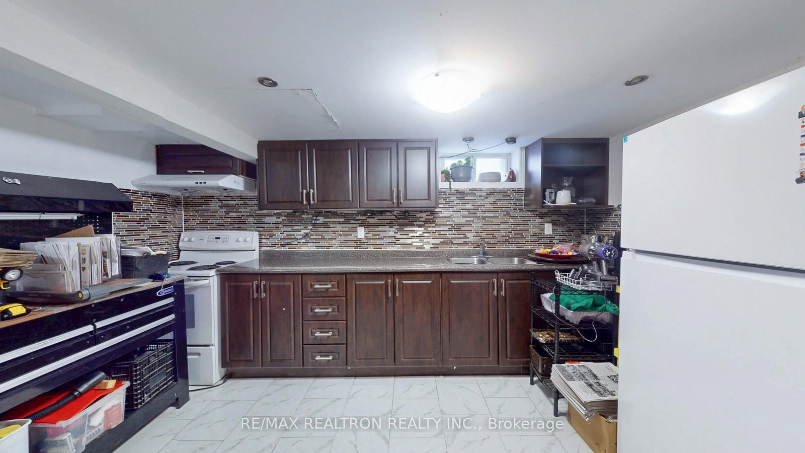 Detached House for sale at 132 Porchester Drive, Toronto, Ontario, M1J 2R7 - Woburn - MLS: E12934680