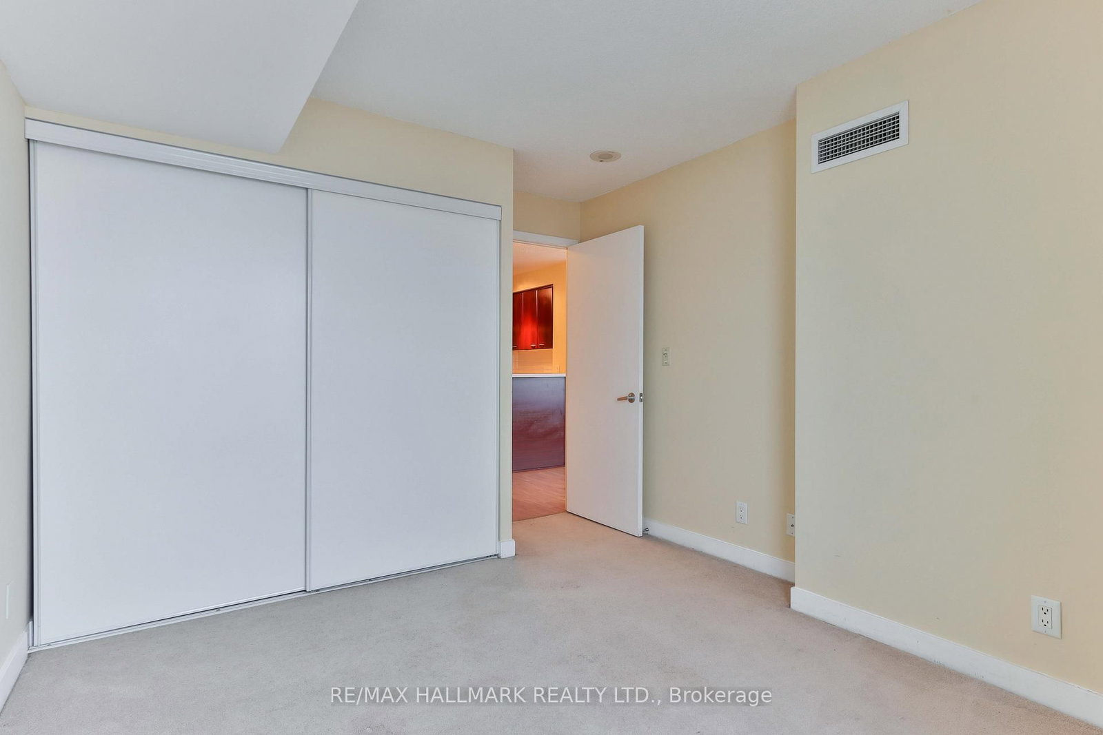 Condo for lease at 1612-36 Lee Centre Drive, Toronto, Ontario, M1H 3J1 - Woburn - MLS: E12934974