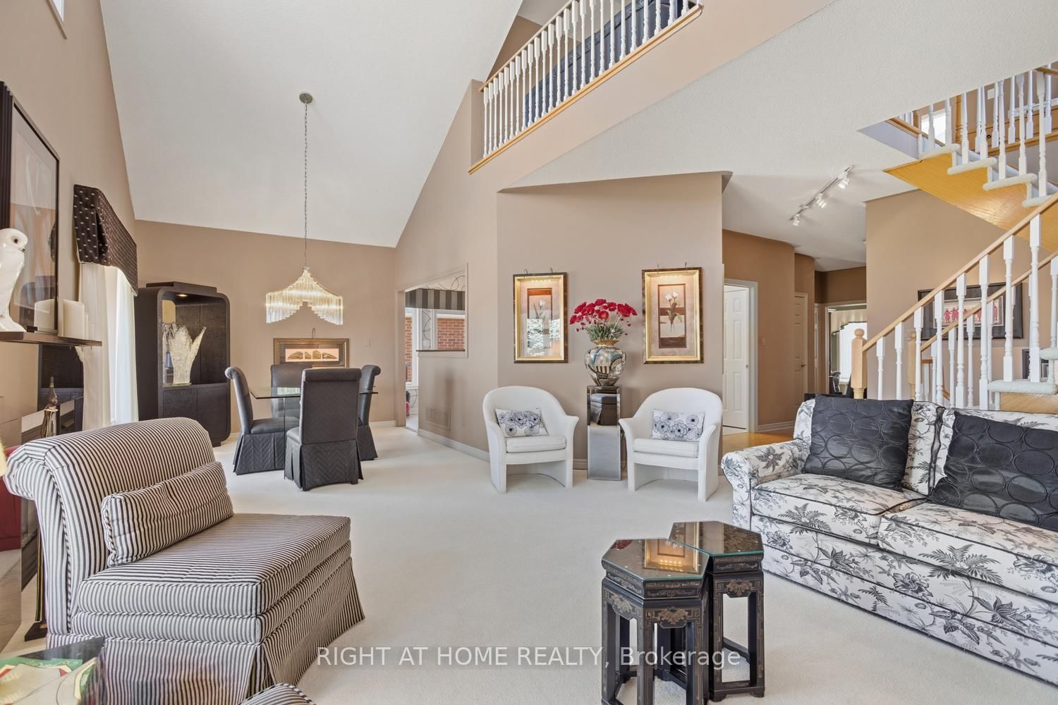 Detached House for sale at 303 WATERBURY Crescent, Scugog, Ontario, L9L 1S5 - Port Perry - MLS: E12935132