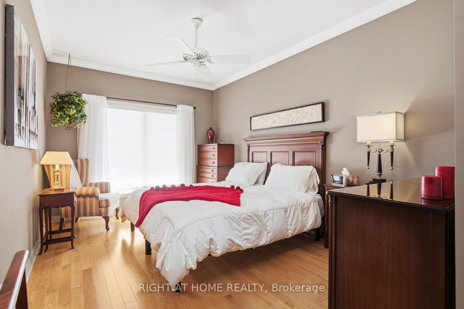 Detached House for sale at 303 WATERBURY Crescent, Scugog, Ontario, L9L 1S5 - Port Perry - MLS: E12935132