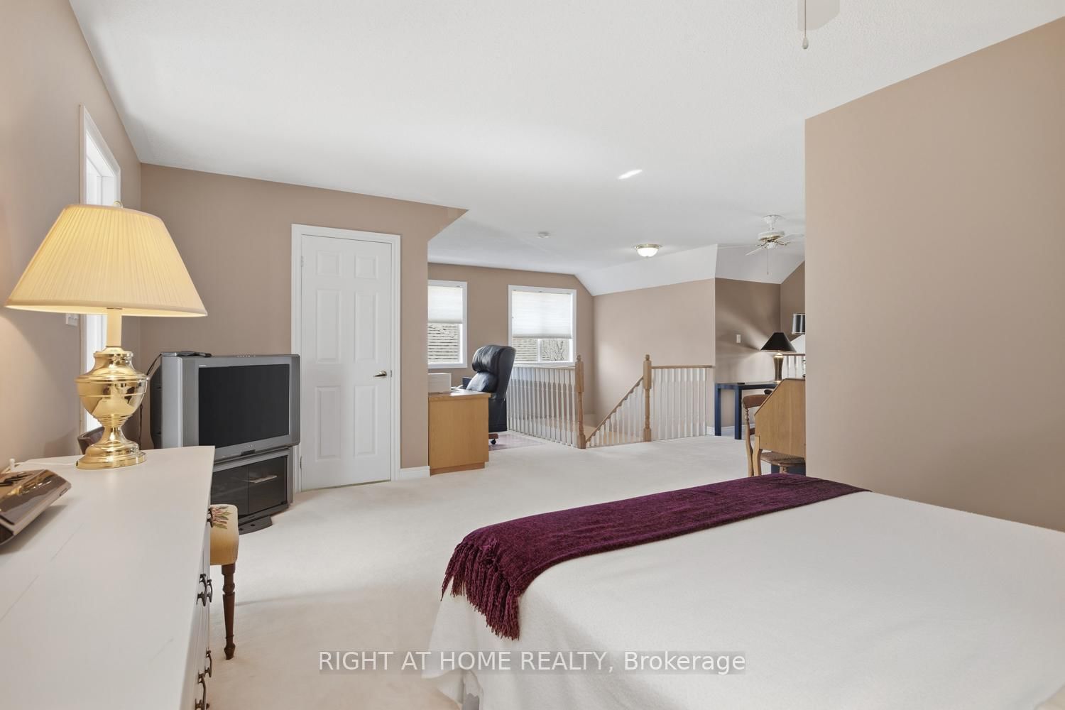 Detached House for sale at 303 WATERBURY Crescent, Scugog, Ontario, L9L 1S5 - Port Perry - MLS: E12935132