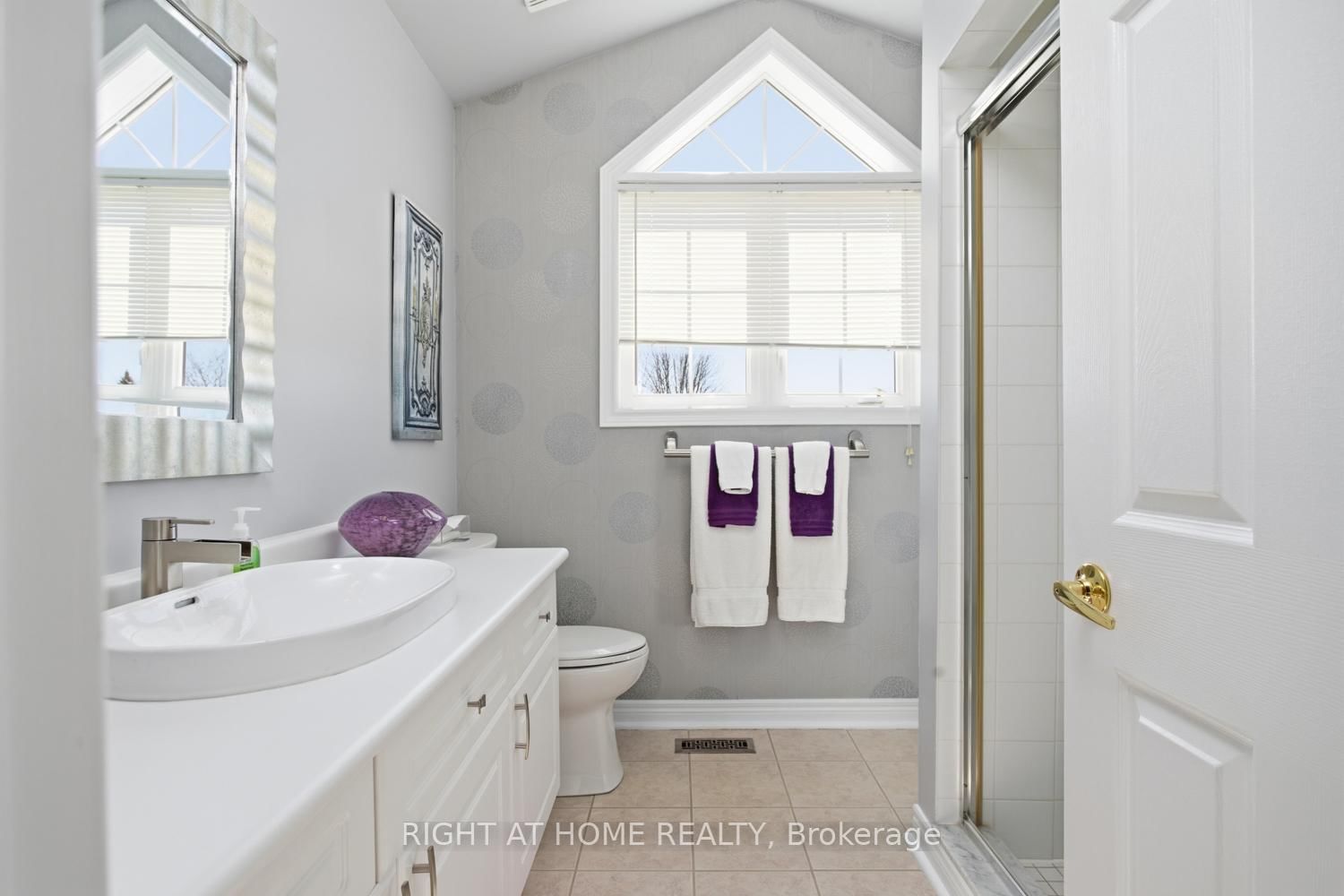 Detached House for sale at 303 WATERBURY Crescent, Scugog, Ontario, L9L 1S5 - Port Perry - MLS: E12935132