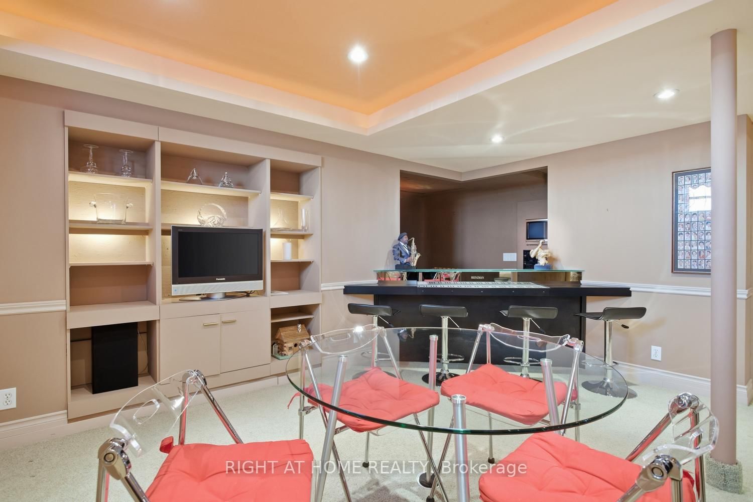 Detached House for sale at 303 WATERBURY Crescent, Scugog, Ontario, L9L 1S5 - Port Perry - MLS: E12935132