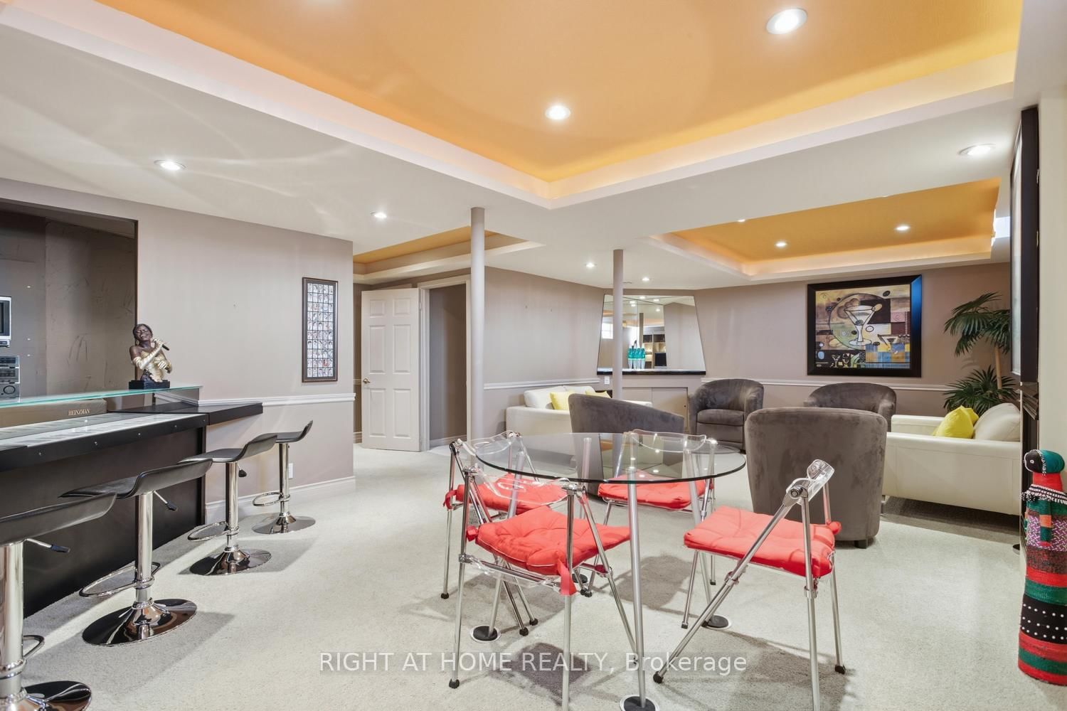 Detached House for sale at 303 WATERBURY Crescent, Scugog, Ontario, L9L 1S5 - Port Perry - MLS: E12935132